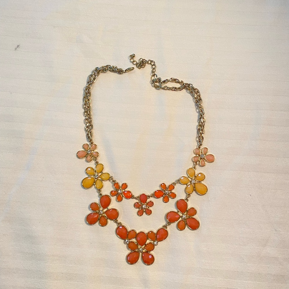 Statement necklace - Picture 5 of 9